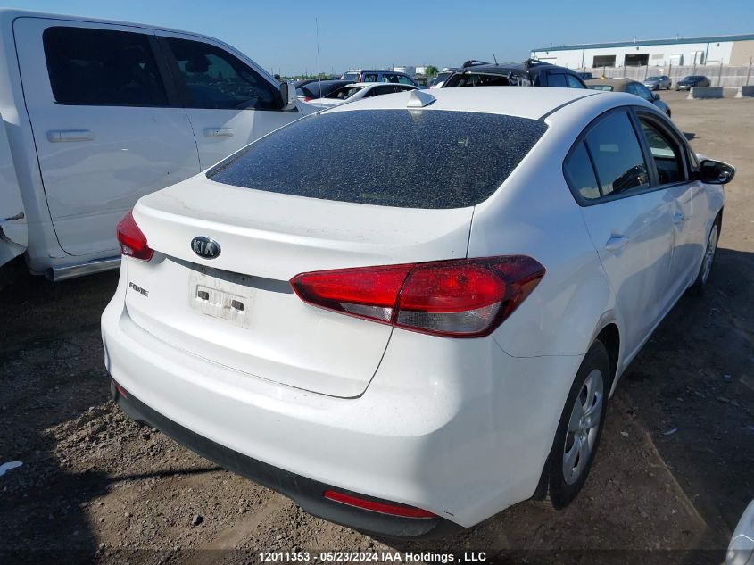 2017 Kia Forte VIN: 3KPFL4A71HE135186 Lot: 12011353