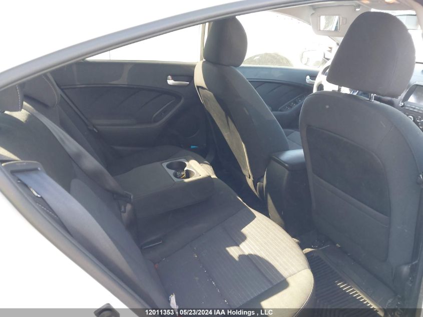 2017 Kia Forte VIN: 3KPFL4A71HE135186 Lot: 12011353