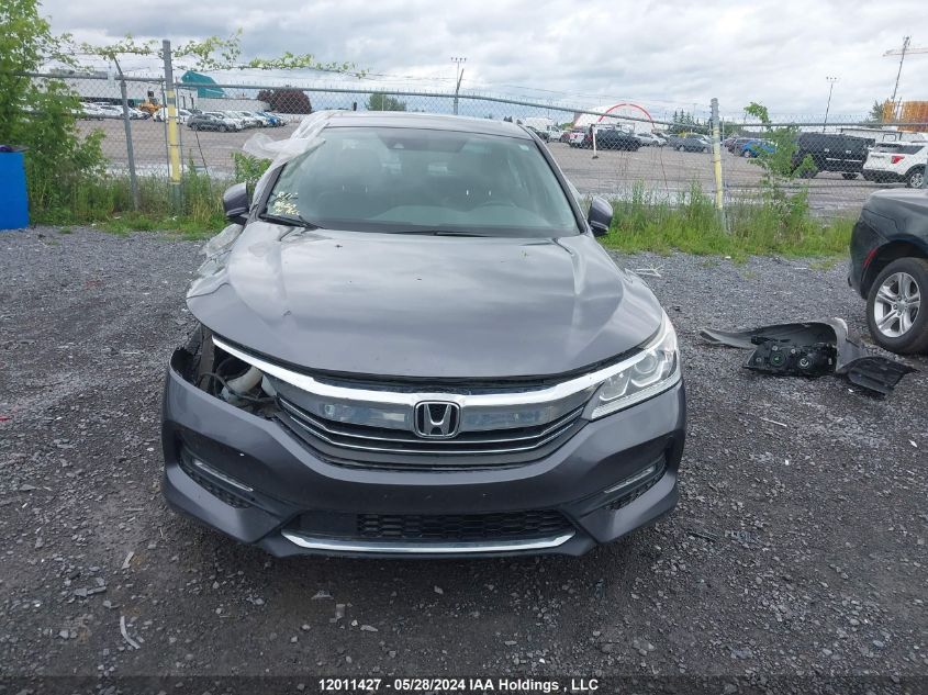 2017 Honda Accord Exl VIN: 1HGCR3F88HA800635 Lot: 12011427