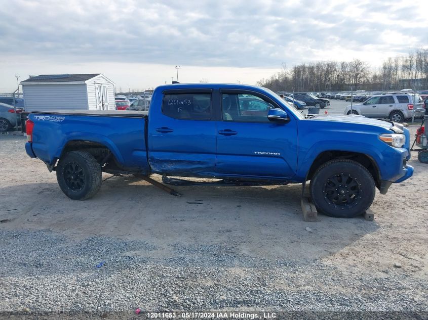 2017 Toyota Tacoma Sr5/Trd Off Road/Trd Sport VIN: 5TFDZ5BN5HX025525 Lot: 12011653