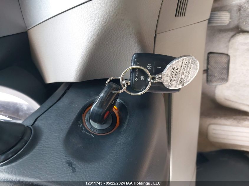 2007 Toyota Rav4 Limited VIN: JTMBD31V175106608 Lot: 12011743