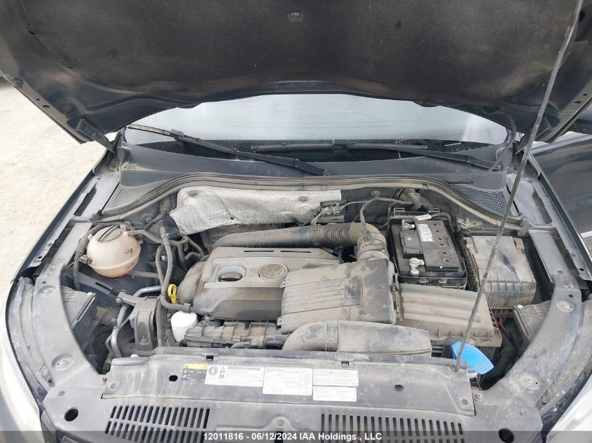 2017 Volkswagen Tiguan Highline VIN: WVGLV7AX2HW500684 Lot: 12011816