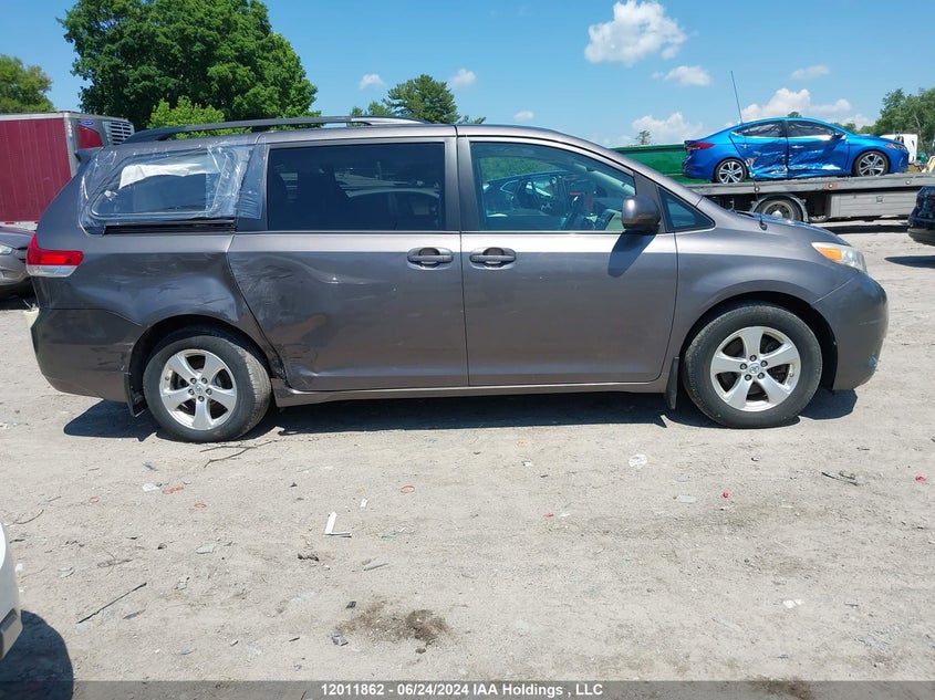 2013 Toyota Sienna VIN: 5TDKK3DC5DS358884 Lot: 12011862