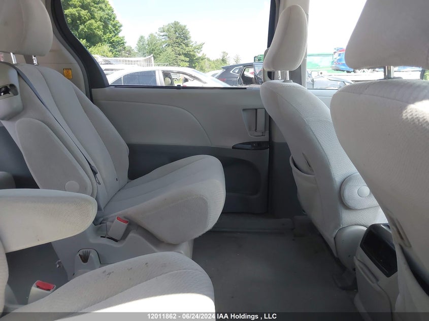 2013 Toyota Sienna VIN: 5TDKK3DC5DS358884 Lot: 12011862