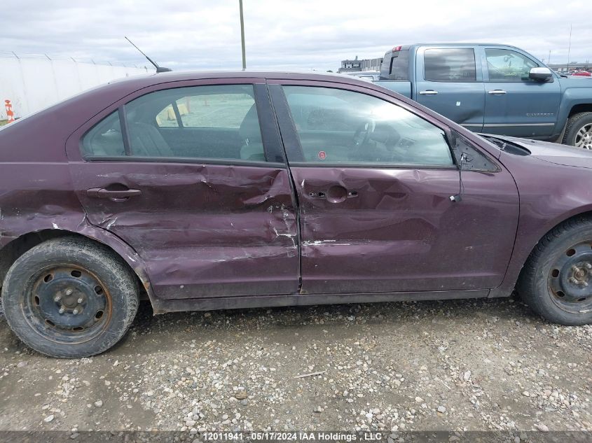 2011 Ford Fusion S VIN: 3FAHP0GA2BR157647 Lot: 12011941