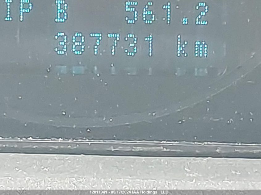 2011 Ford Fusion S VIN: 3FAHP0GA2BR157647 Lot: 12011941