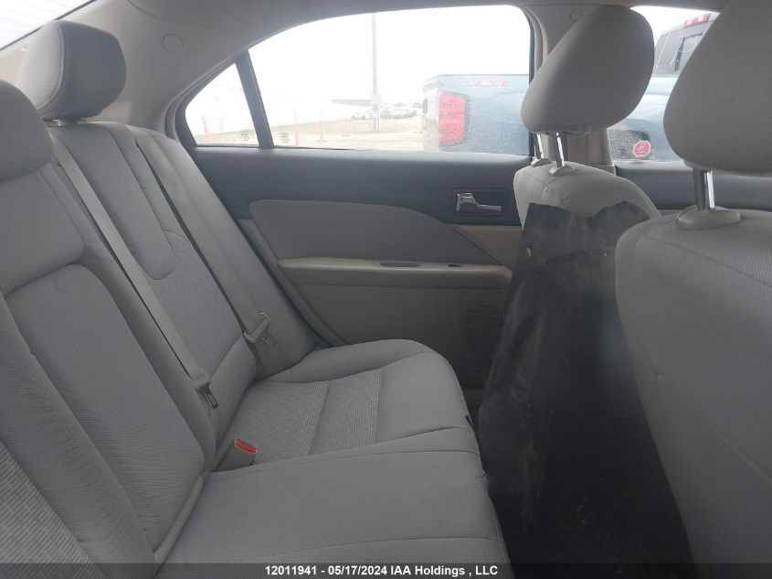 2011 Ford Fusion S VIN: 3FAHP0GA2BR157647 Lot: 12011941