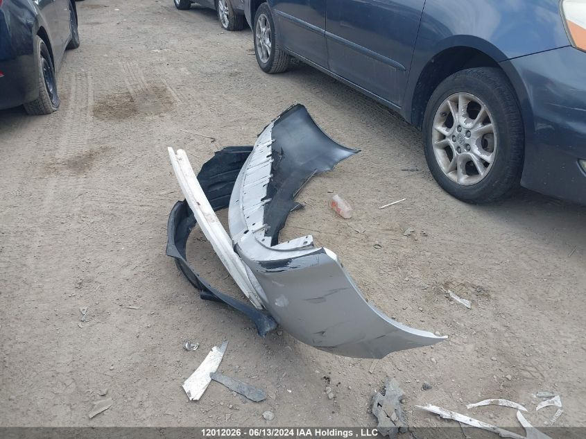 2004 Honda Civic VIN: 1HGEM22904L802135 Lot: 12012026