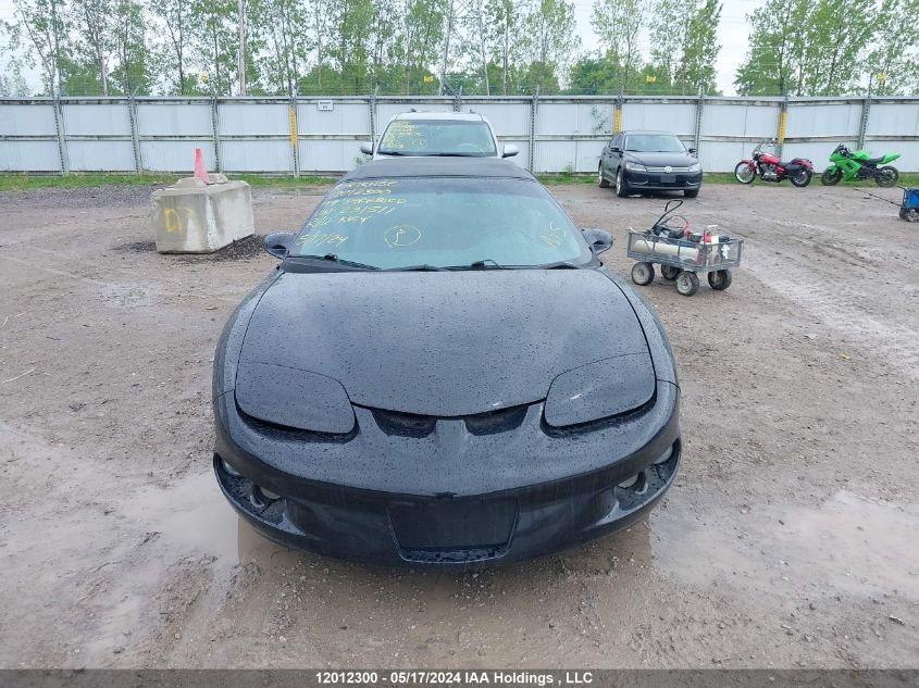 1999 Pontiac Firebird VIN: 2G2FS32K3X2231511 Lot: 12012300