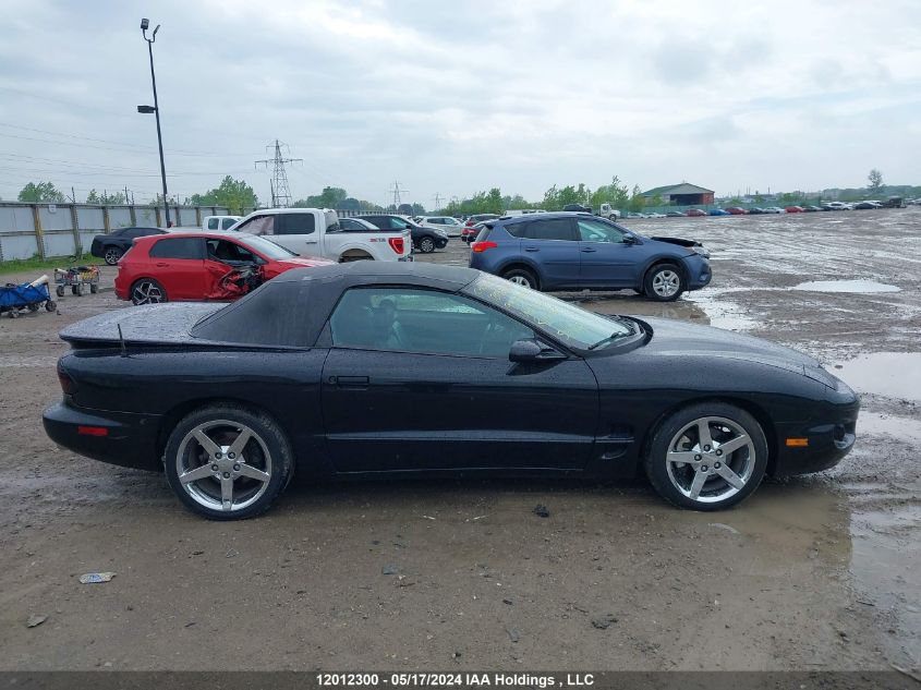 1999 Pontiac Firebird VIN: 2G2FS32K3X2231511 Lot: 12012300