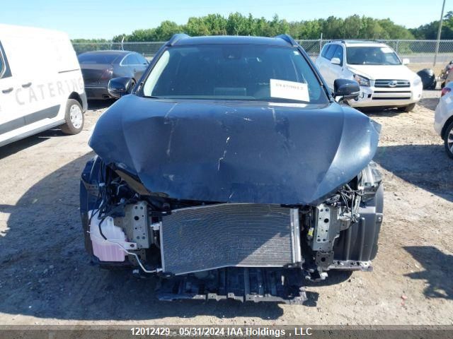 2022 Toyota Corolla Cross Le VIN: 7MUBAABG9NV024846 Lot: 12012429