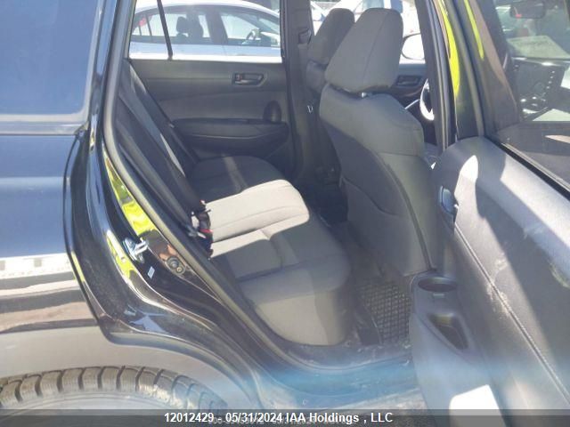 2022 Toyota Corolla Cross Le VIN: 7MUBAABG9NV024846 Lot: 12012429