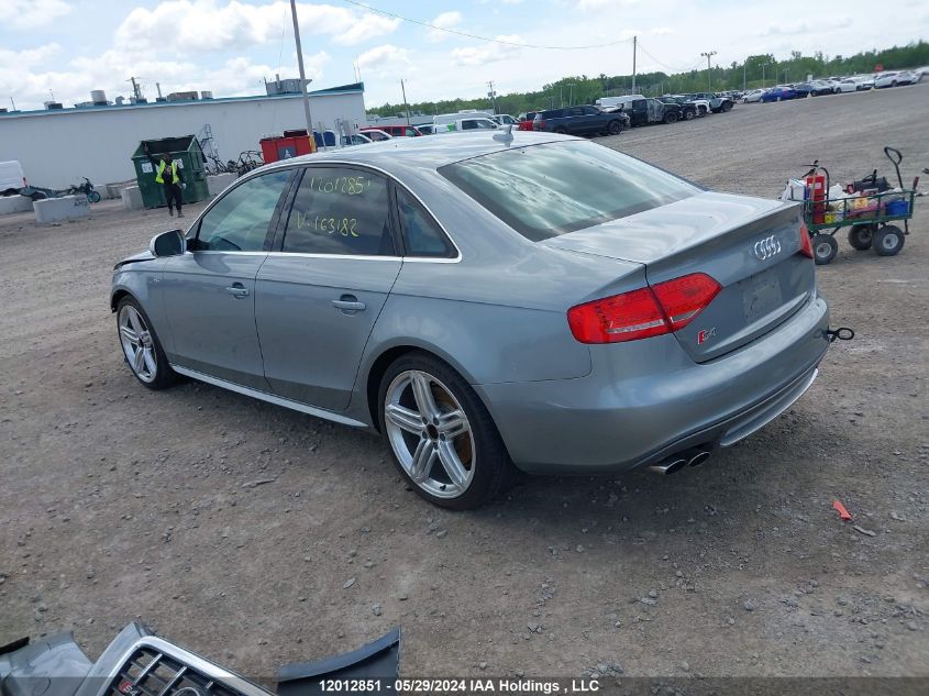 2010 Audi S4 Premium Plus VIN: WAUDGCFLXAA163182 Lot: 12012851