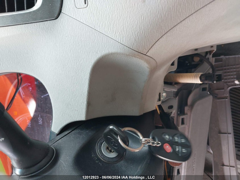 2012 Toyota Sienna Xle 7 Passenger VIN: 5TDYK3DC0CS211607 Lot: 12012923