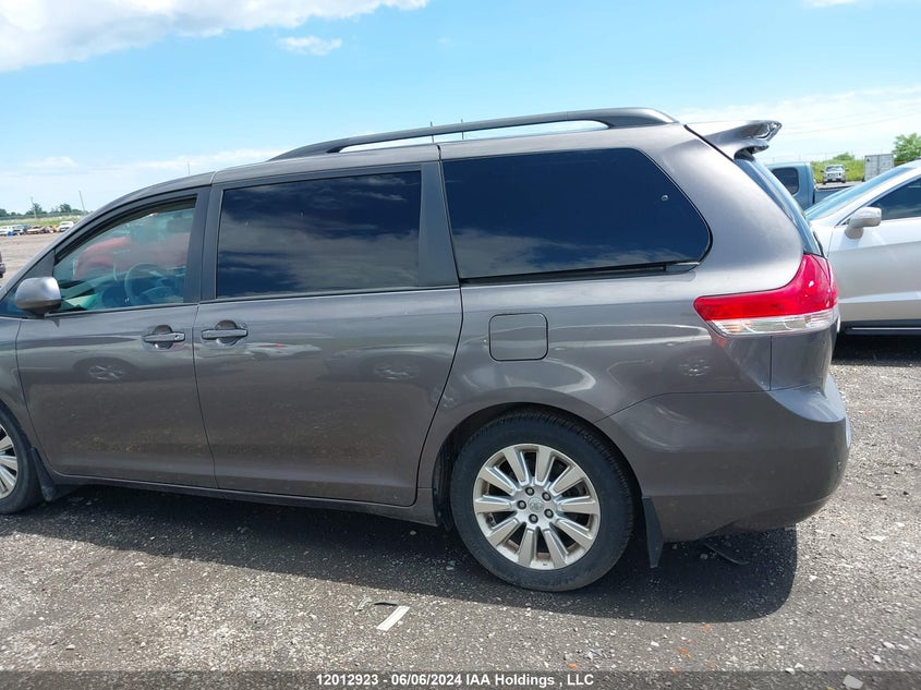 2012 Toyota Sienna Xle 7 Passenger VIN: 5TDYK3DC0CS211607 Lot: 12012923
