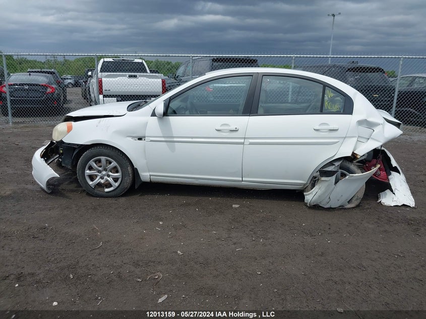 2006 Hyundai Accent Gls VIN: KMHCN45C66U046681 Lot: 12013159