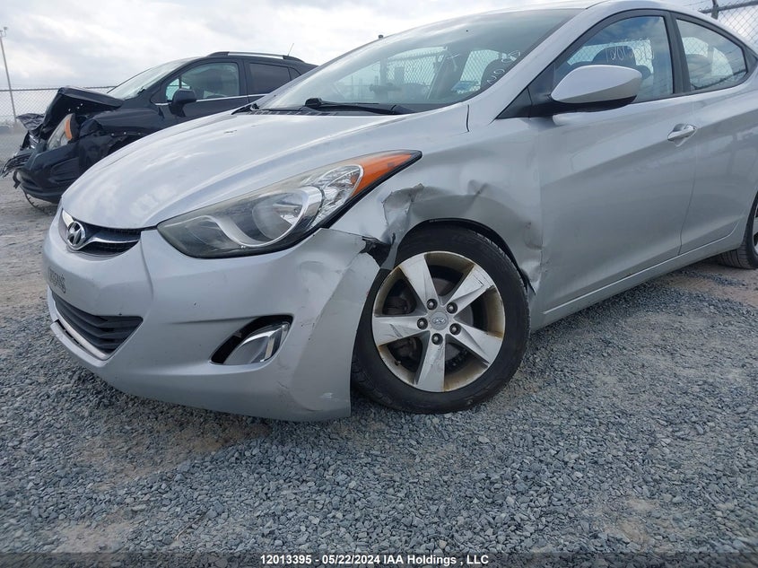 2013 Hyundai Elantra Gls/Limited VIN: 5NPDH4AE6DH271987 Lot: 12013395