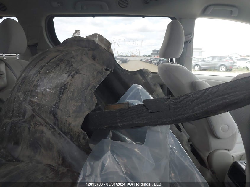 2011 Toyota Sienna Le VIN: 5TDKK3DC9BS085767 Lot: 12013708