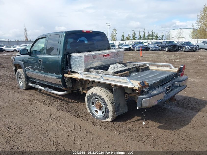 2005 GMC Sierra K2500 Heavy Duty VIN: 1GTHK29U25E125994 Lot: 12013969