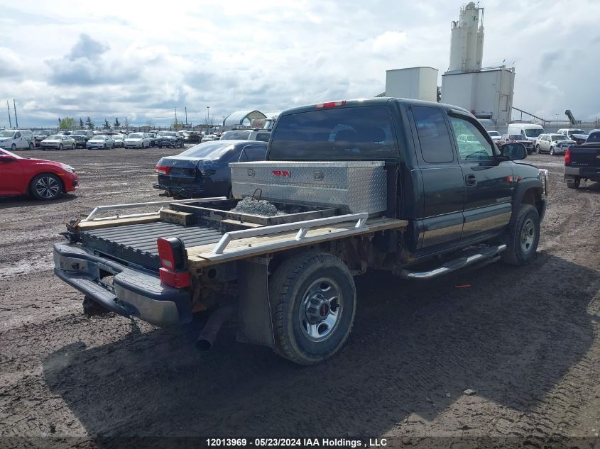 2005 GMC Sierra K2500 Heavy Duty VIN: 1GTHK29U25E125994 Lot: 12013969