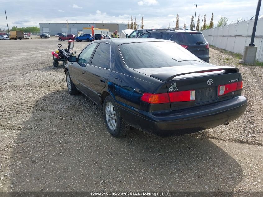 2000 Toyota Camry Ce/Le/Xle VIN: JT2BF22K1Y0284261 Lot: 12014215