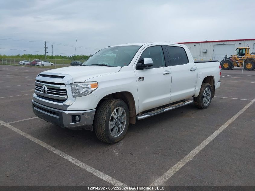 2017 Toyota Tundra Platinum 5.7L V8 VIN: 5TFAY5F11HX592747 Lot: 12014292