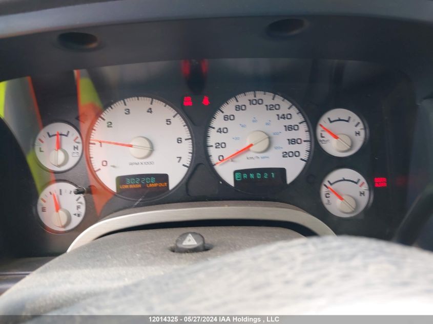 2002 Dodge Ram 1500 VIN: 1D7HU18Z72J129582 Lot: 12014325