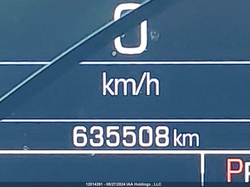 2018 Chevrolet Suburban VIN: 1GNSKGKC9JR115476 Lot: 12014391