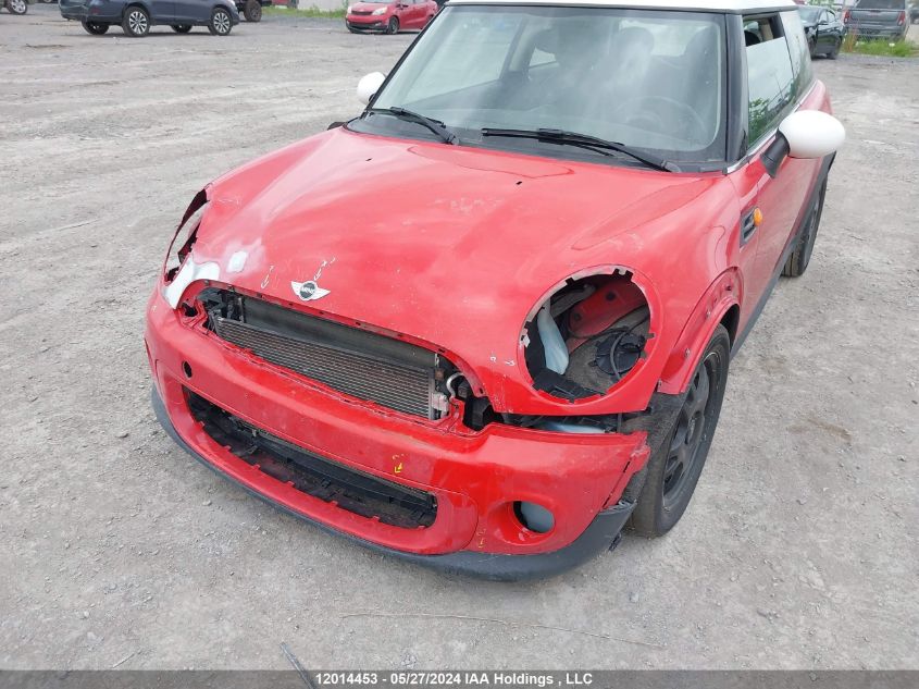 2013 Mini Cooper Hardtop VIN: WMWSU3C55DT373543 Lot: 12014453