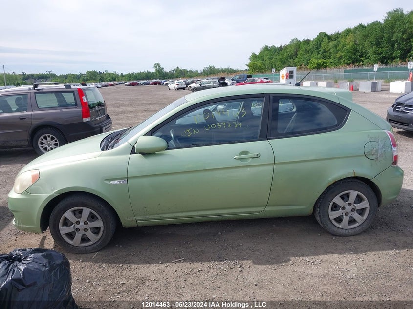 2007 Hyundai Accent VIN: KMHCN35C87U037234 Lot: 12014463