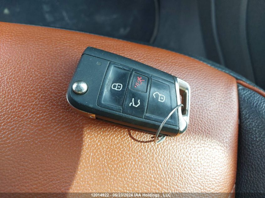 2018 Volkswagen Tiguan Sel Premium VIN: 3VV4B7AX3JM061861 Lot: 12014922