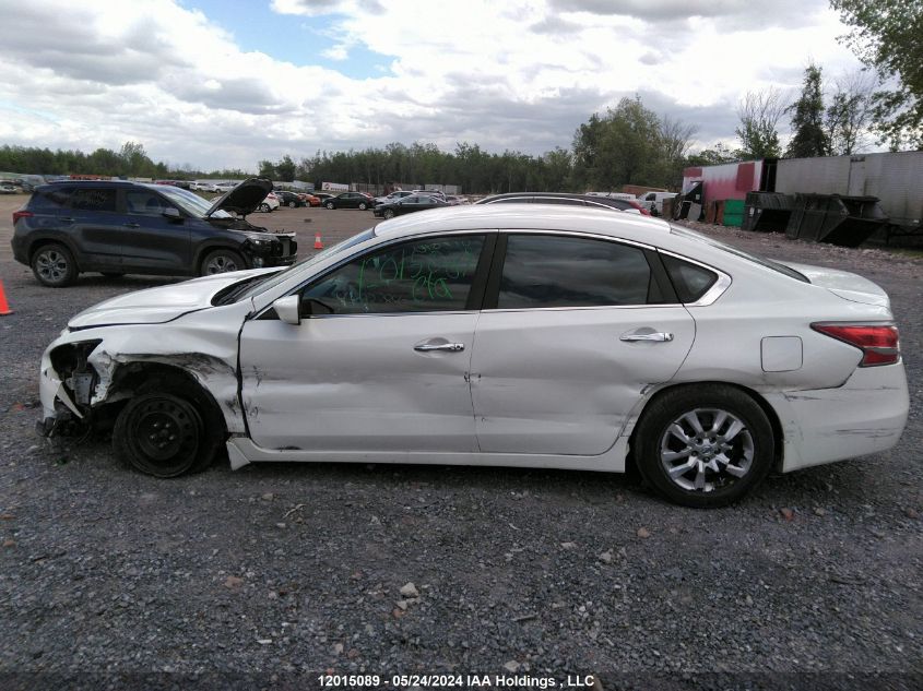 2015 Nissan Altima 2.5/S/Sv/Sl VIN: 1N4AL3AP7FN877840 Lot: 12015089