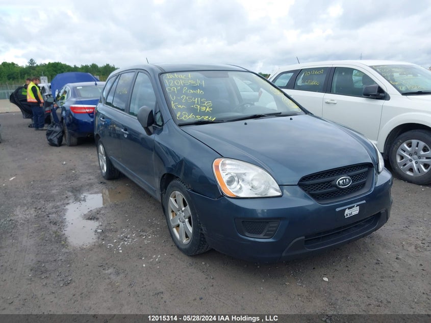 2009 Kia Rondo VIN: KNAFG528697254156 Lot: 12015314