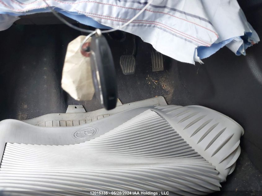 2013 Ford Focus Titanium VIN: 1FADP3N25DL310695 Lot: 12015335