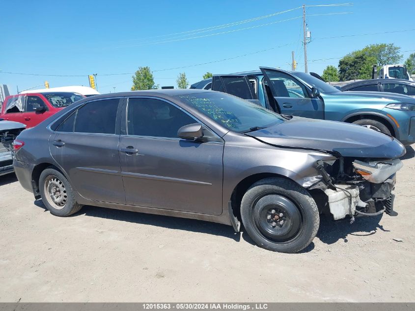 2015 Toyota Camry Le/Se/Xle/Xse VIN: 4T1BF1FKXFU049015 Lot: 12015363