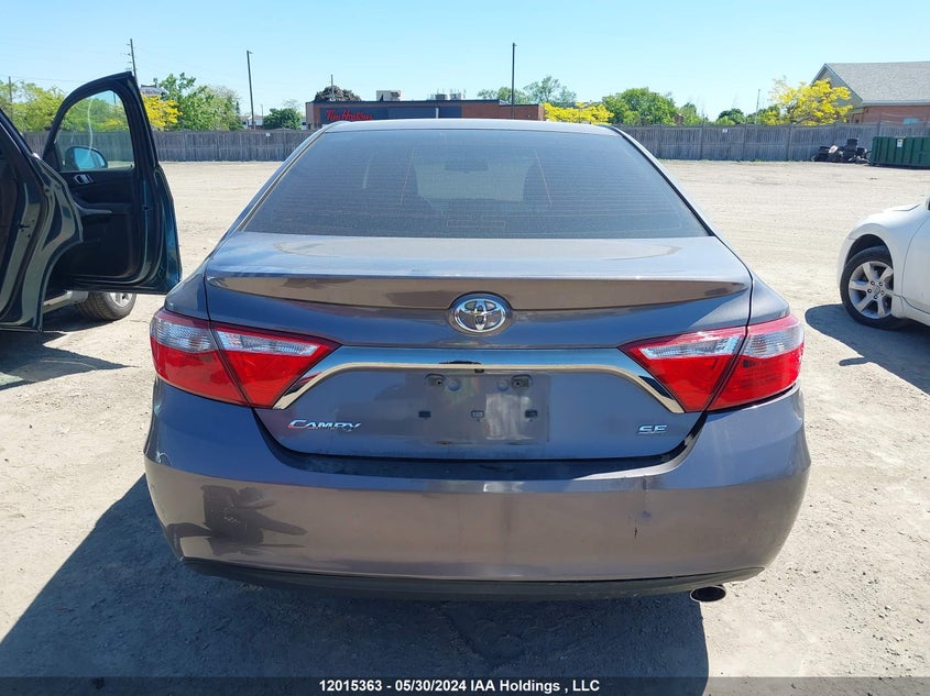 2015 Toyota Camry Le/Se/Xle/Xse VIN: 4T1BF1FKXFU049015 Lot: 12015363