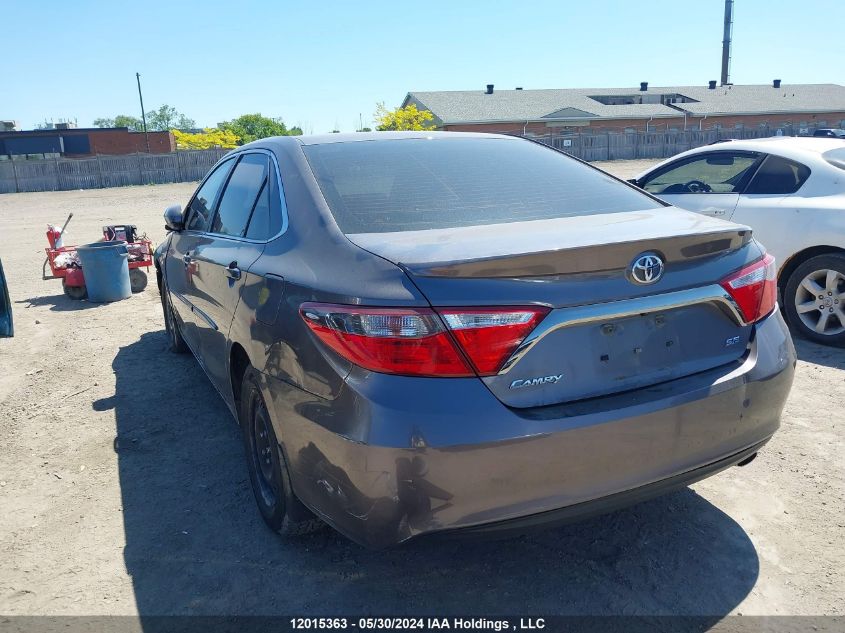 2015 Toyota Camry Le/Se/Xle/Xse VIN: 4T1BF1FKXFU049015 Lot: 12015363