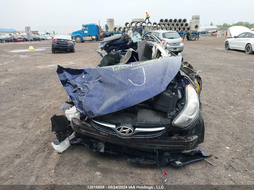 2013 Hyundai Elantra Gls/Limited VIN: 5NPDH4AE6DH184526 Lot: 12015559