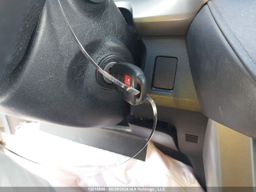 2017 Toyota Rav4 Le VIN: 2T3BFREV2HW690373 Lot: 12015598