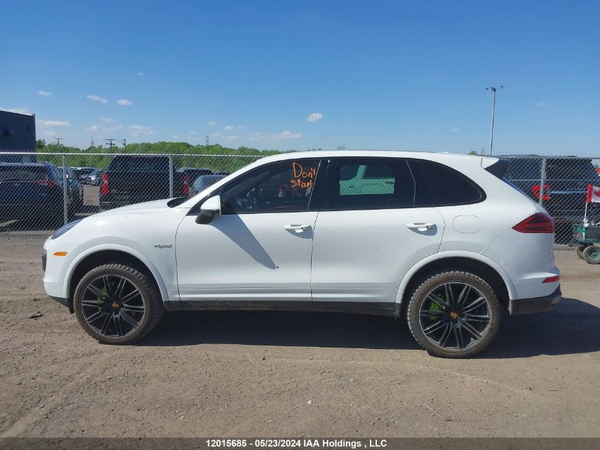 2017 Porsche Cayenne Se Hybrid/Platinum VIN: WP1AE2A22HLA71453 Lot: 12015685