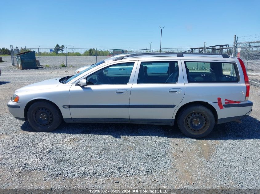 2004 Volvo V70 VIN: YV1SW61T742371616 Lot: 12016302