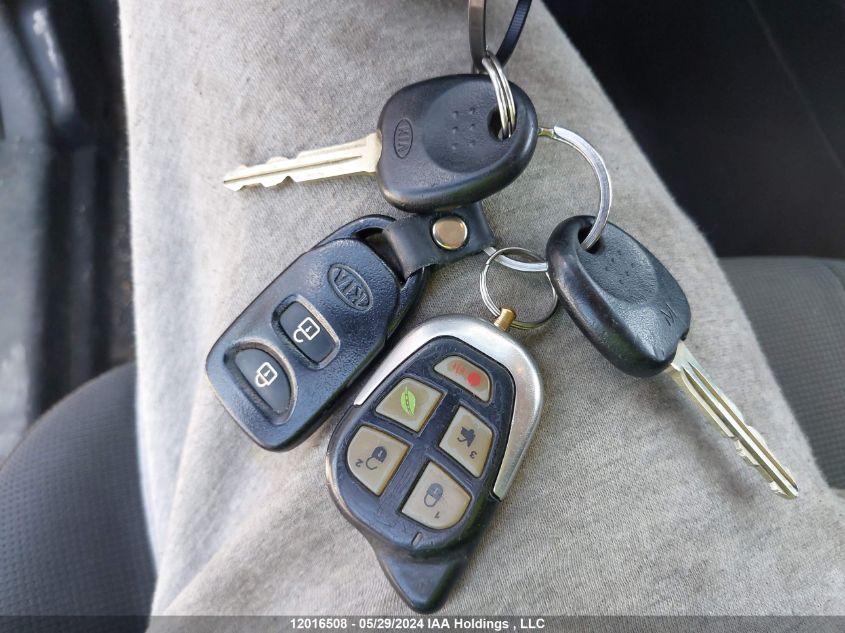 2010 Kia Soul VIN: KNDJT2A26A7051700 Lot: 12016508