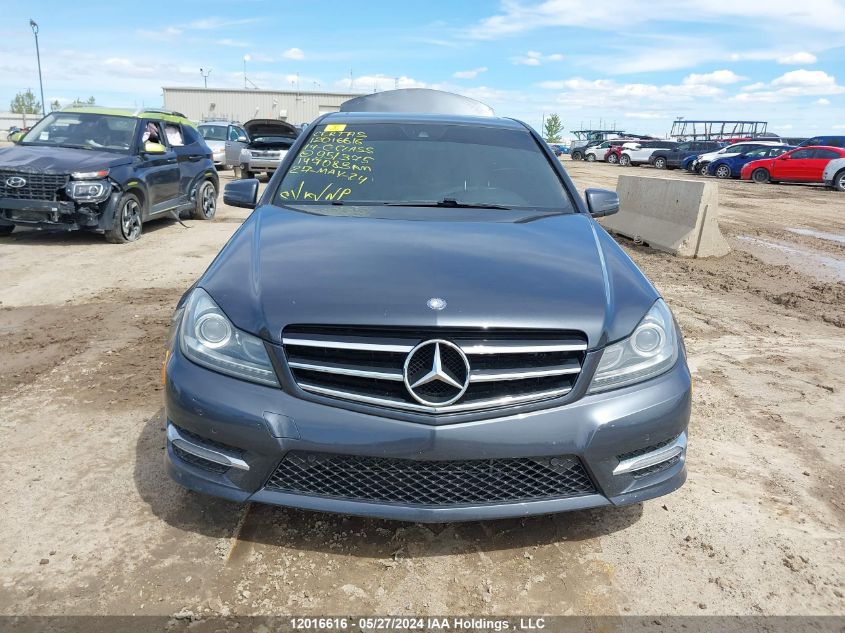 2014 Mercedes-Benz C-Class VIN: WDDGF8AB3EA951375 Lot: 12016616