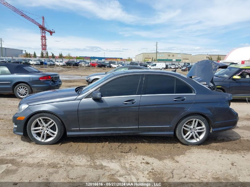 2014 Mercedes-Benz C-Class VIN: WDDGF8AB3EA951375 Lot: 12016616