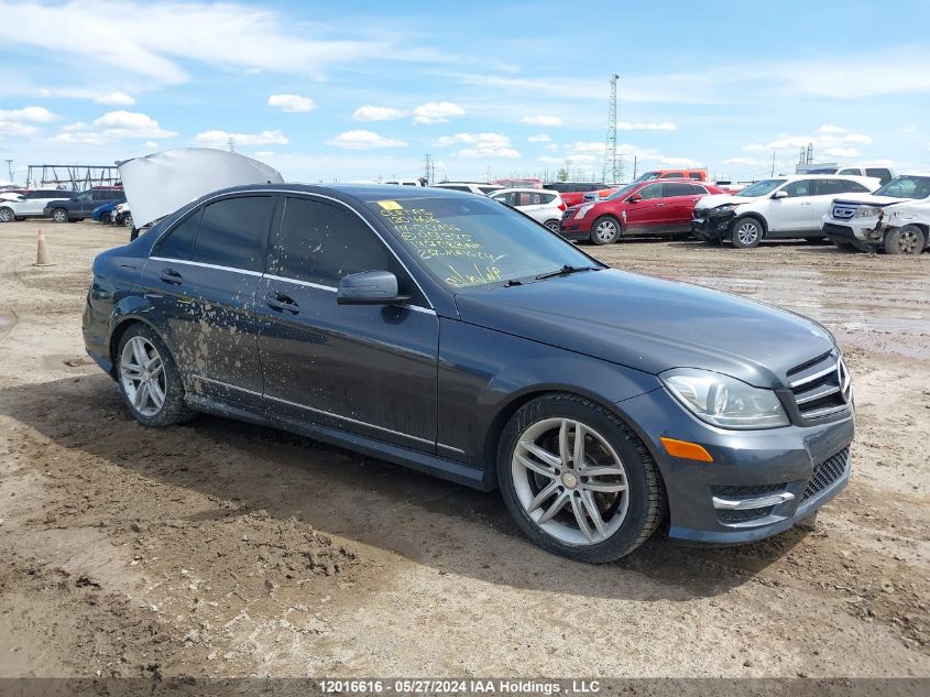 2014 Mercedes-Benz C-Class VIN: WDDGF8AB3EA951375 Lot: 12016616