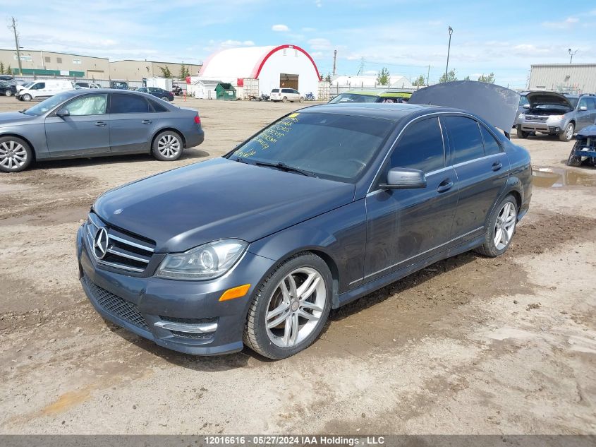 2014 Mercedes-Benz C-Class VIN: WDDGF8AB3EA951375 Lot: 12016616