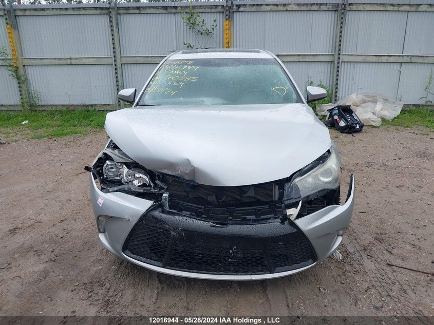 2016 Toyota Camry Le/Xle/Se/Xse VIN: 4T1BF1FKXGU560385 Lot: 12016944