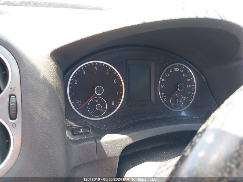 2011 Volkswagen Tiguan VIN: WVGBV7AX0BW001739 Lot: 12017010