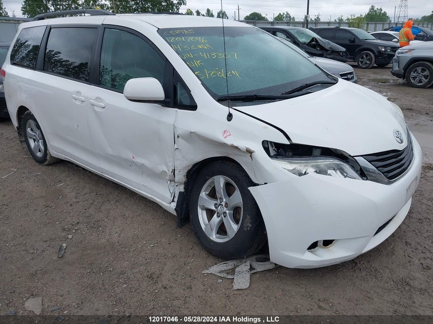 2014 Toyota Sienna Le VIN: 5TDKK3DC0ES413307 Lot: 12017046