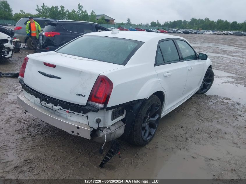 2022 Chrysler 300 Touring L VIN: 2C3CCADG8NH256508 Lot: 12017228